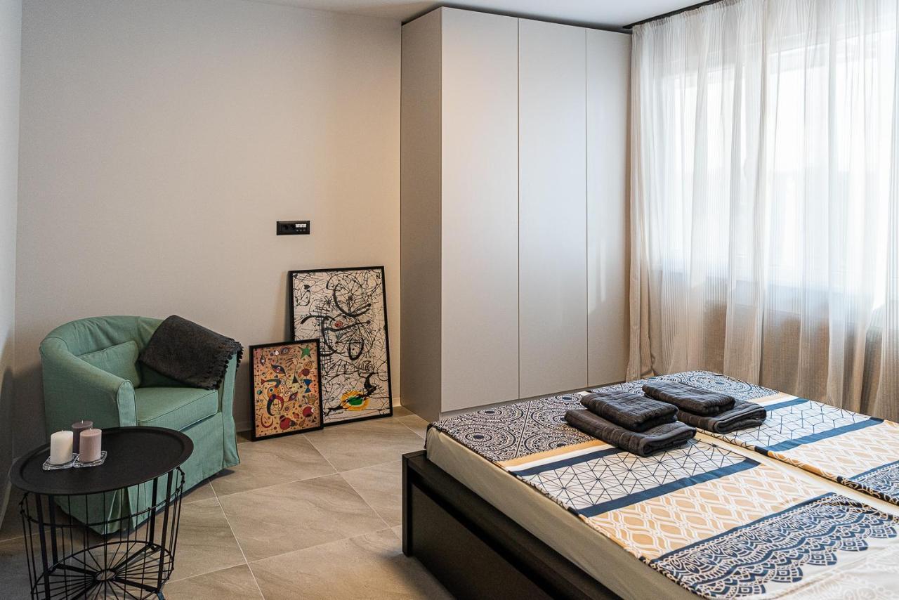 Top Central Supreme Apartment Next To Ndk Sofia Exterior photo